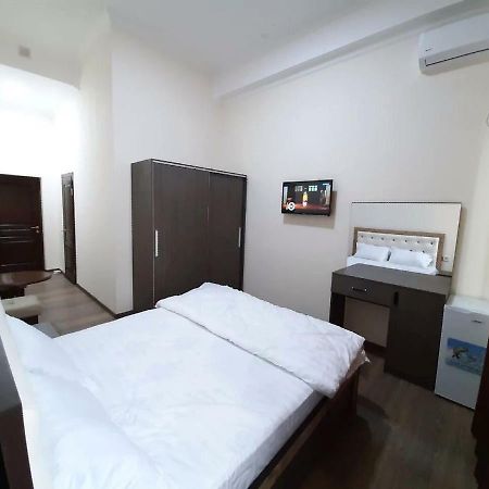 Hotel Rudaki Panjakent エクステリア 写真