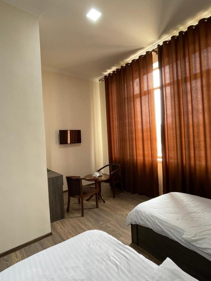 Hotel Rudaki Panjakent エクステリア 写真