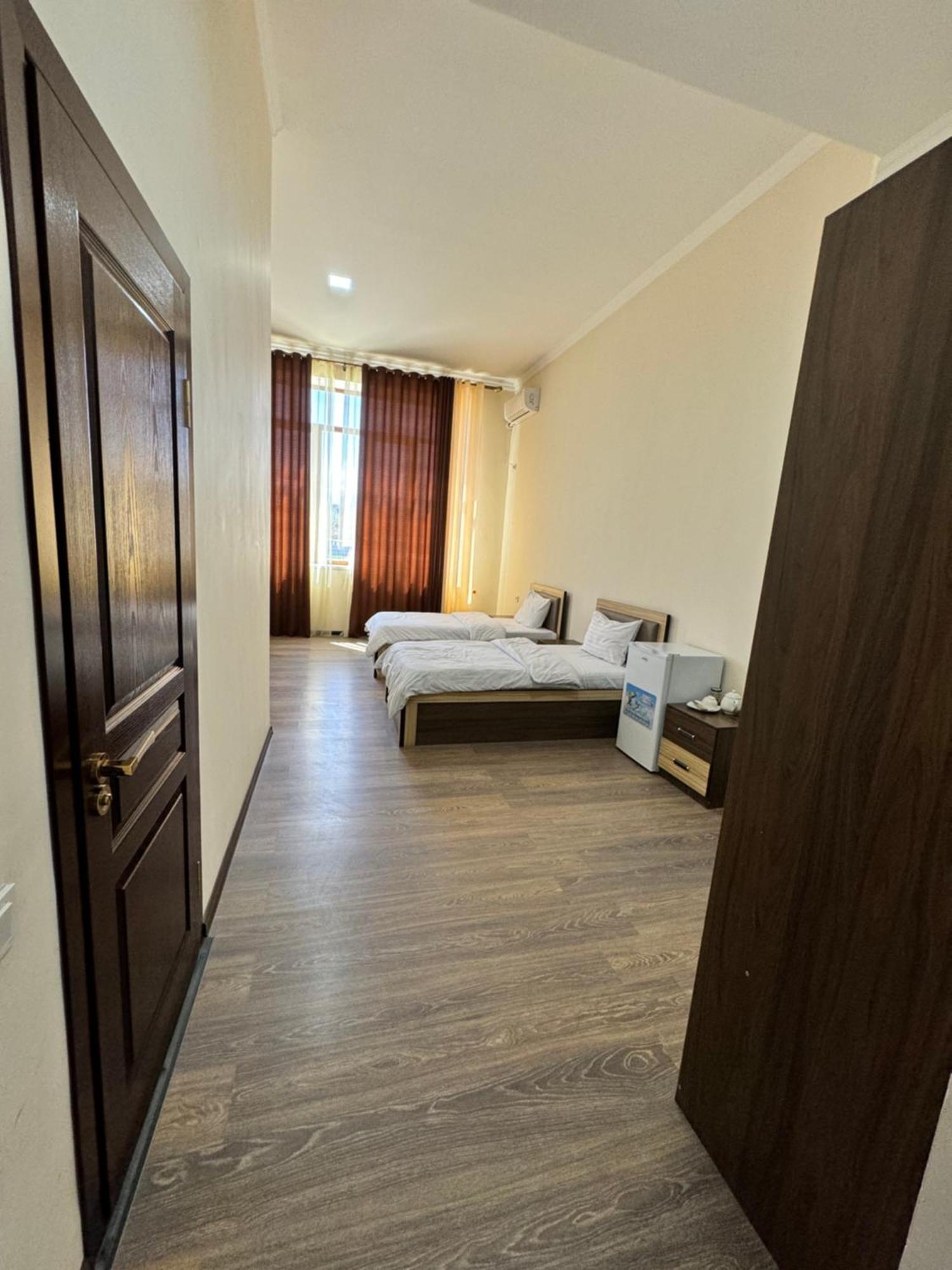 Hotel Rudaki Panjakent エクステリア 写真
