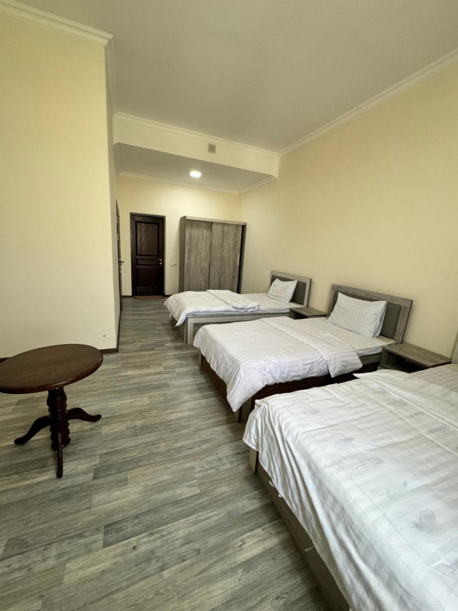 Hotel Rudaki Panjakent エクステリア 写真
