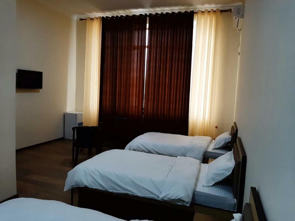 Hotel Rudaki Panjakent エクステリア 写真