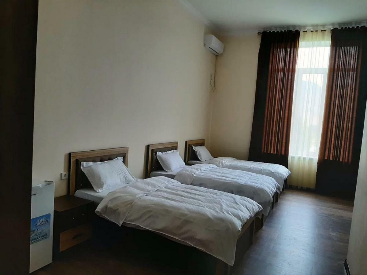 Hotel Rudaki Panjakent エクステリア 写真